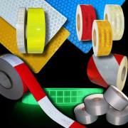 Bande réfléchissante adhésive